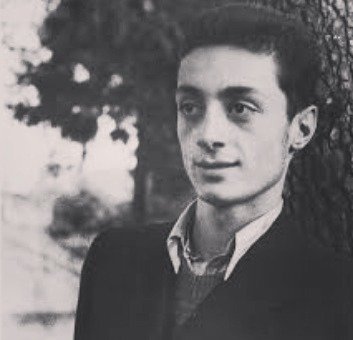 Нода́р Алекса́ндрович Мгалоблишви́ли